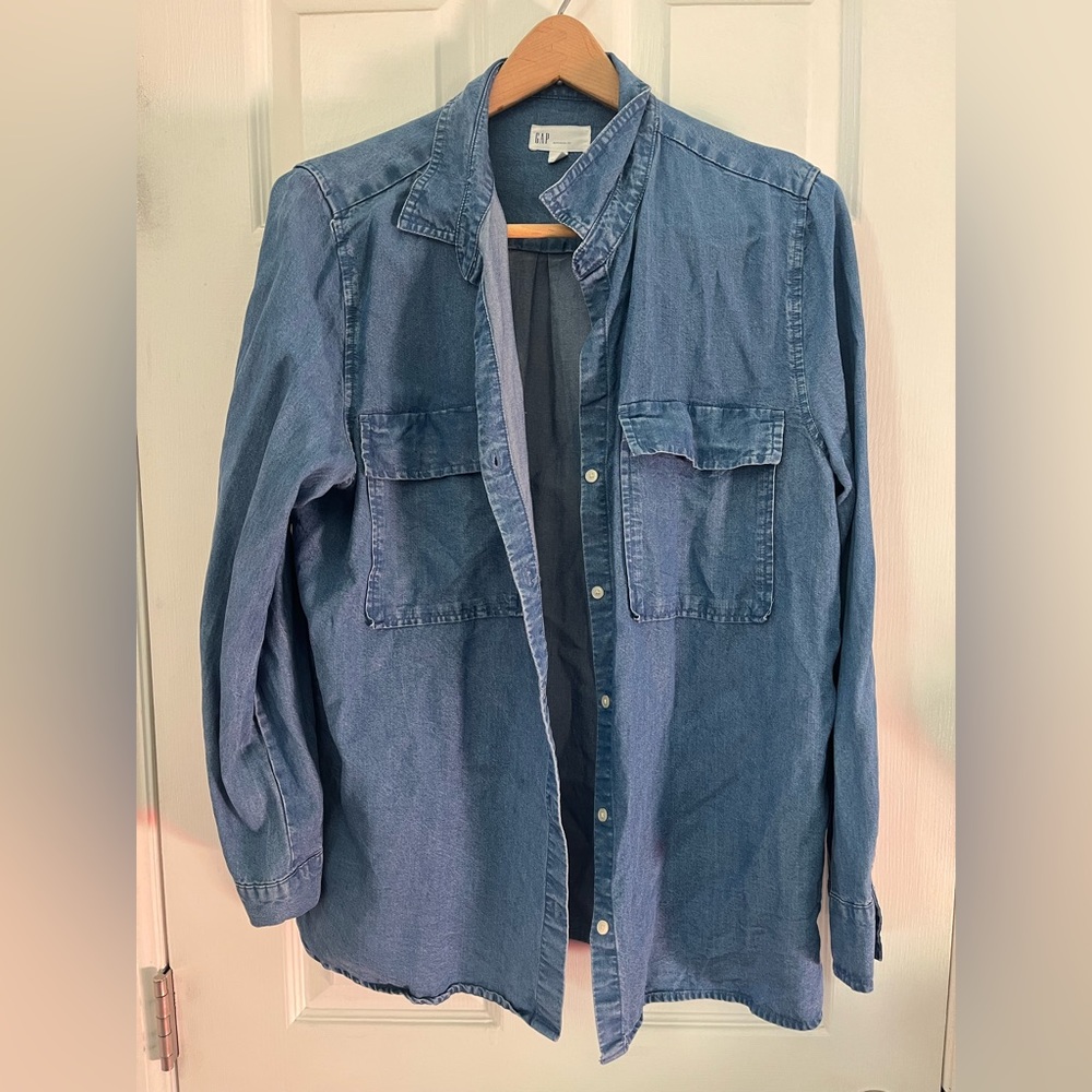 Womens Gap Boyfriend Denim Button Down Shirt Size L